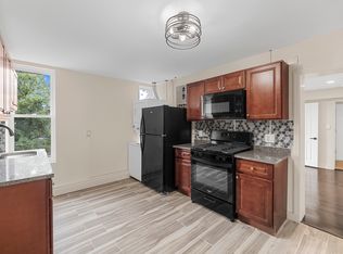 135 3rd St #3, Newburgh, NY 12550
