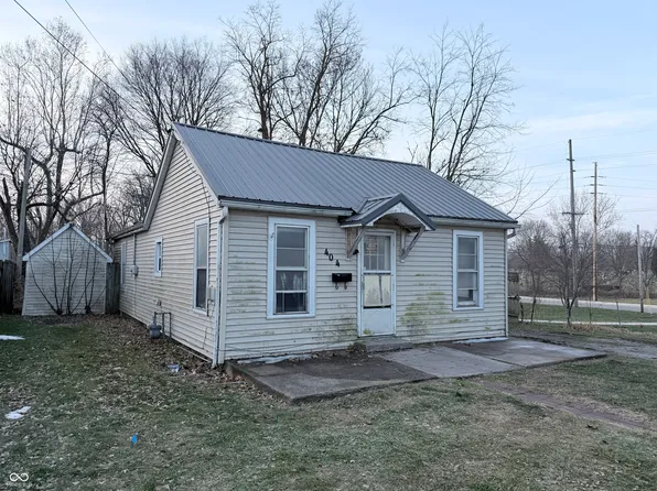 404 W Oakridge Ave, Goshen, IN 46528