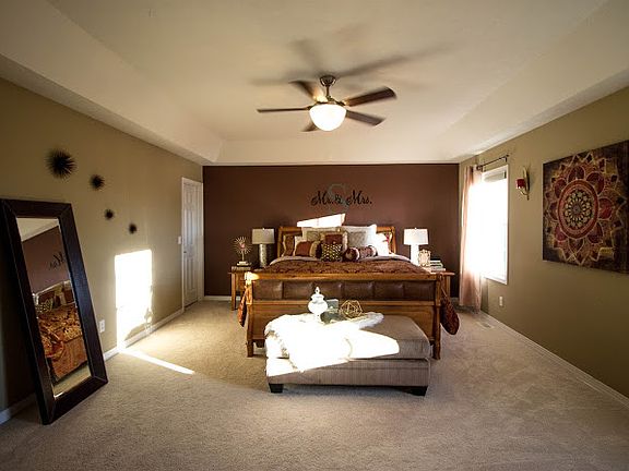 King size master suite