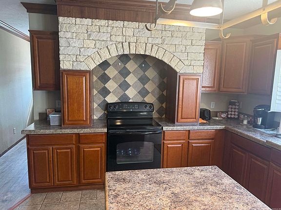 5th image of 330 Cooter Neck Rd