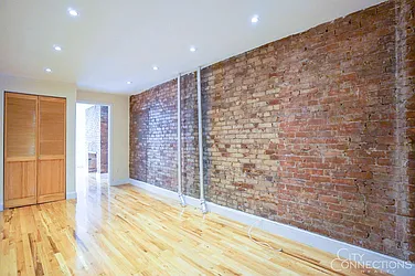 Rented by City Connections Realty