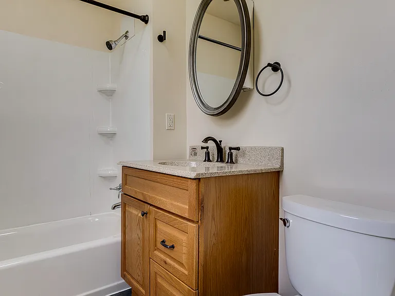 609 E Warrington Ave #1 — Photo 1