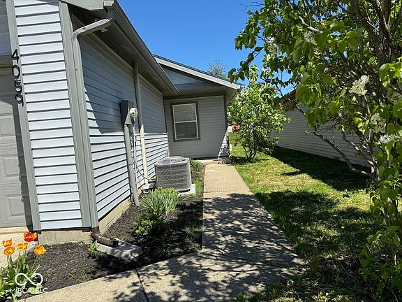 3rd image of 4059 Gamay Ln
