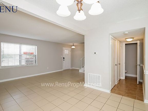 4th image of 11059 Hunter Trail Ln