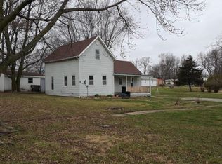 305 Howard St, Effingham, KS 66023