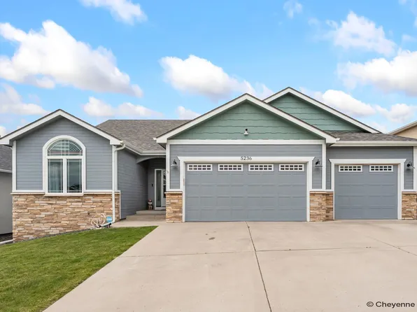 5236 Shadow Rock Dr, Cheyenne, WY 82001