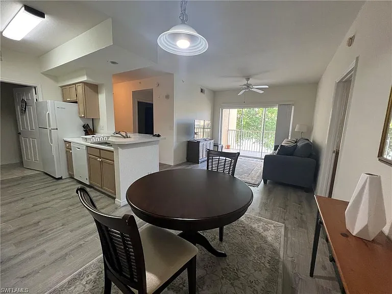 4620 Saint Croix Ln #925 — Photo 6