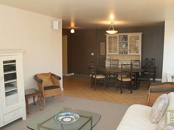 3rd image of 225 W 83rd Street 8e #8E