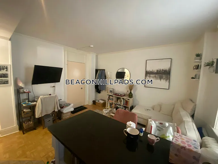 21 Beacon St #10B — Photo 9