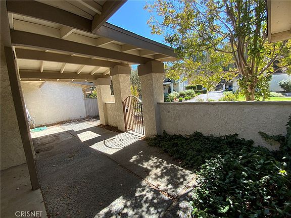 5th image of 26346 Oak Plain Dr