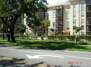 16950 W Dixie Hwy #A126, North Miami Beach, FL 33160