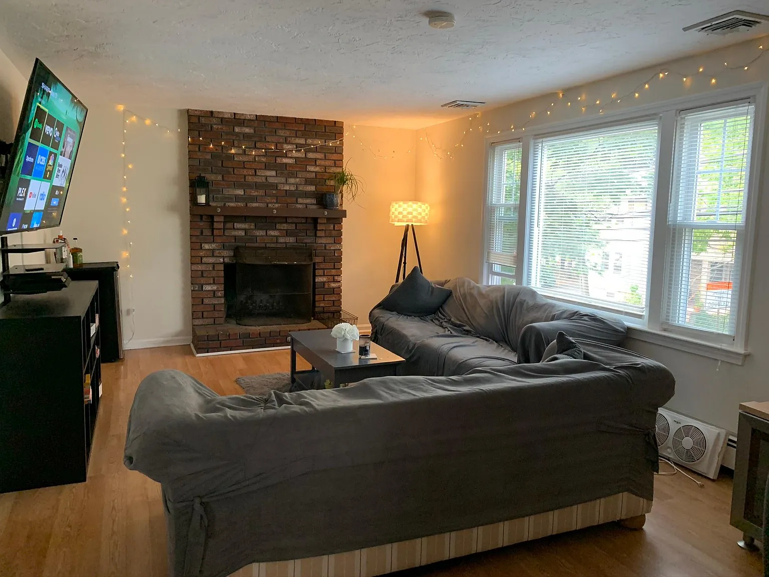 3 bed, $950 — Photo 3