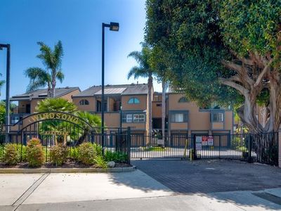 4007 Layang Layang Cir APT F, Carlsbad, CA, 92008