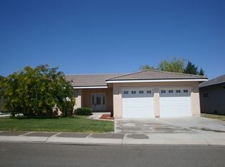 213 Mary Lou Ln, Fernley, NV 89408
