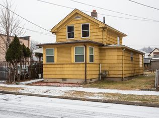 12 Dublin St, Chicopee, MA 01013