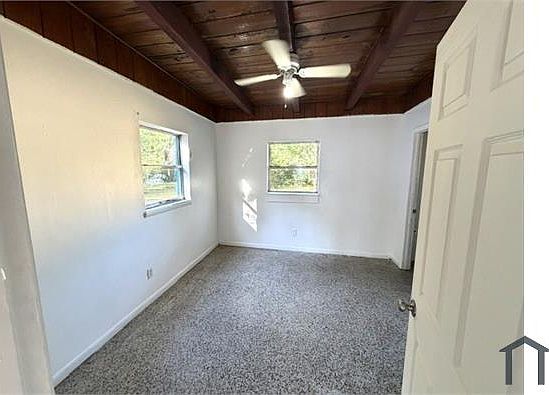 5th image of 13620 N 22nd St APT A