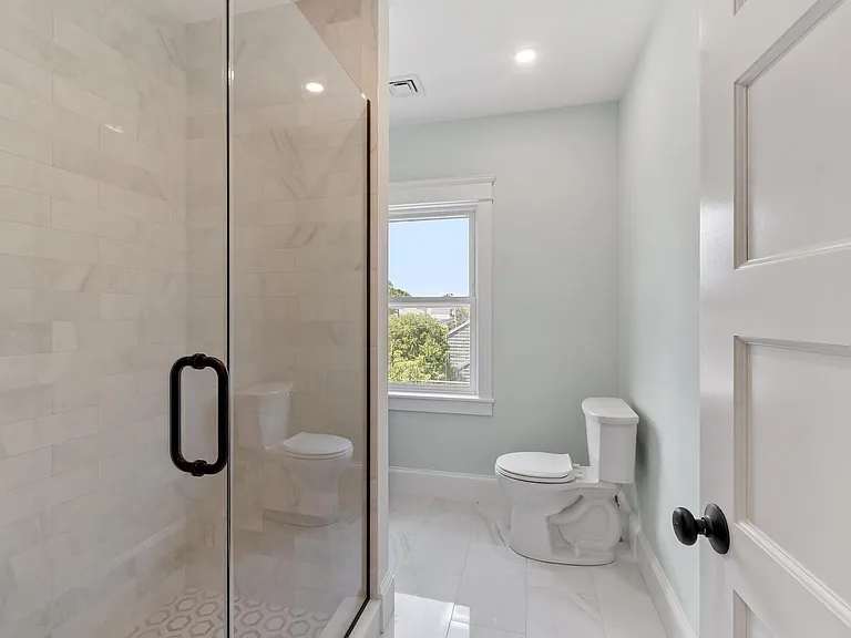 61 Warren St #2 — Photo 23