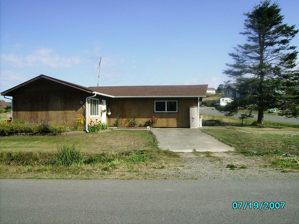 1st image of 2698 San Juan St