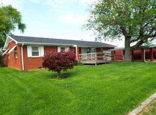 804 E Sinclair St, Fort Branch, IN 47648