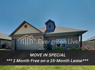 1141 Pebble Pass, Centerton, AR 72719