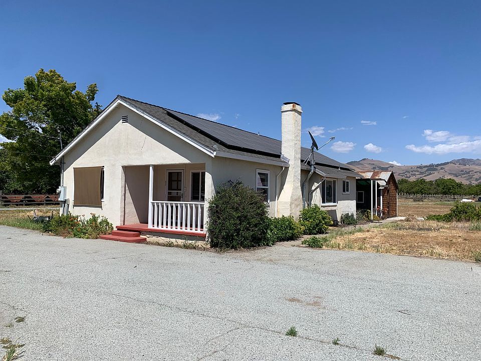 5955 Fairview Rd Hollister CA 95023 Zillow