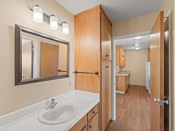 4th image of 724 Casanova Ave #Fabdeb578