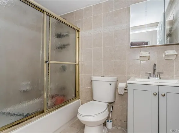 94-86 218th Street image 12 of 19