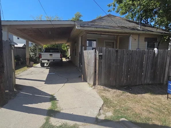 715 Cage St, Houston, TX 77020