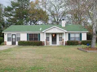 378 Sunny Acres Rd, Ozark, AL 36360