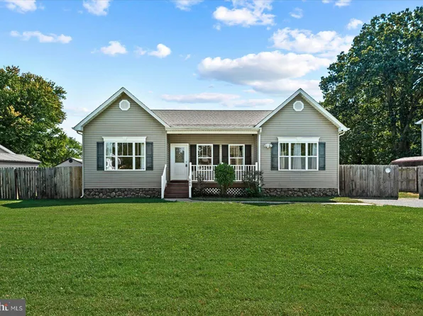 244 Richmond Rd, Colonial Beach, VA 22443