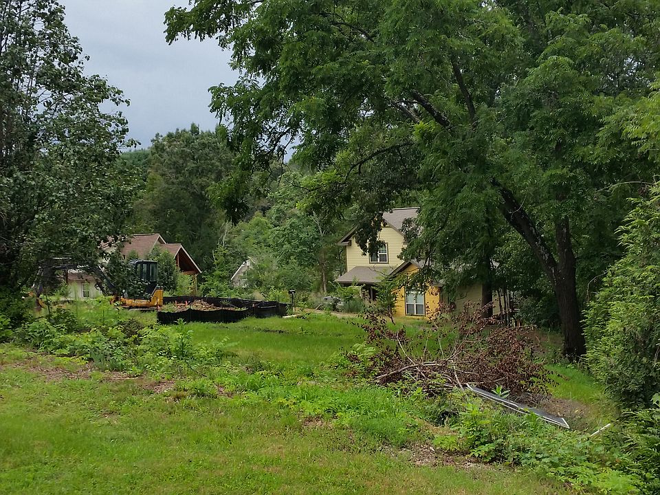 2nd image of Central Ave W