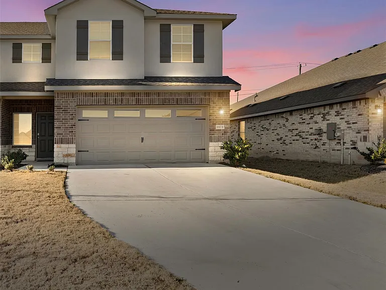 18517 Cremello Dr #B — Photo 1