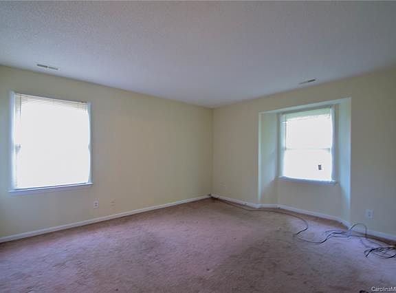 5th image of 6164 Meadow Rose Ln