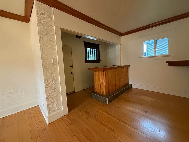 525 S Quincy St — Photo 9