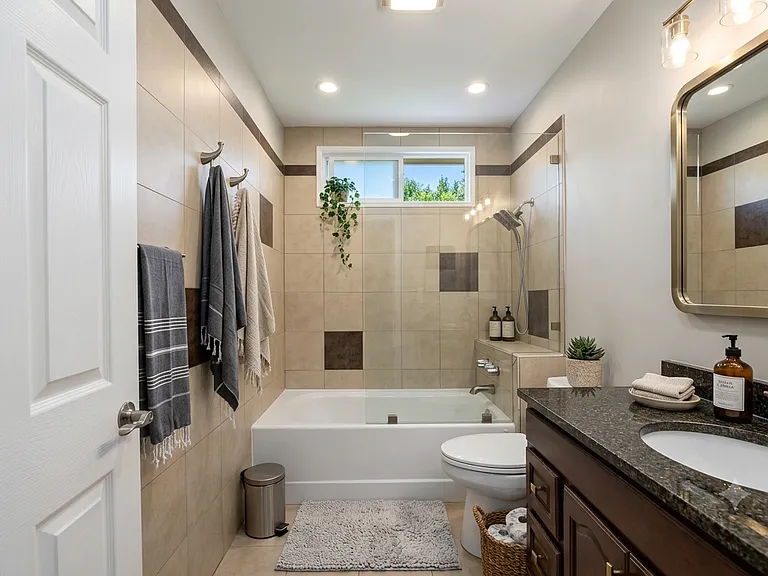 Main Bath