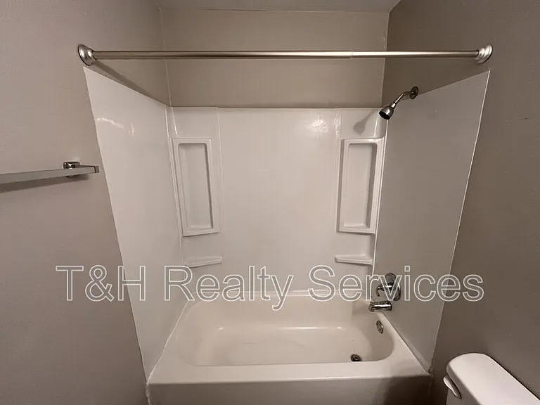 2601 E Bradbury Ave — Photo 13