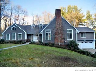 78 Grassy Hill Rd, Woodbury, CT 06798