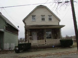 1717 Martha St, Homestead, PA 15120