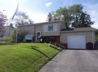 127 E Highland St, Avis, PA 17721