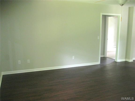4th image of 1 Beech Hills Dr