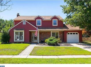 5 Haines Dr, Sewell, NJ 08080