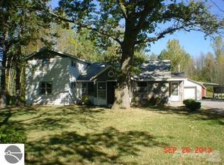 3252 Pine River Rd, Standish, MI 48658