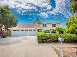 1554 Grissom Park Dr, Fullerton, CA 92833