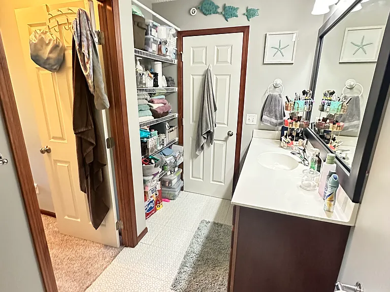 19360 Claremont Dr — Photo 34