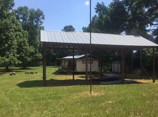 2097 Foxchase Rd, Osyka, MS 39657