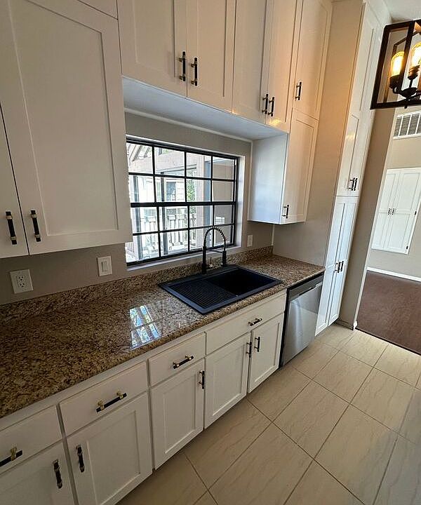 1st image of 26701 Quail Crk APT 187