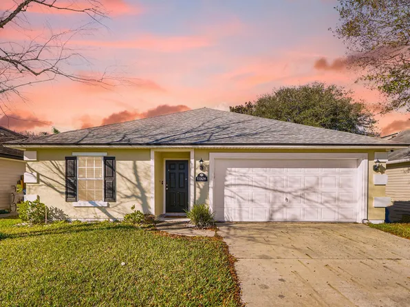 11908 Hayden Lakes Cir, Jacksonville, FL 32218