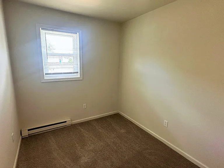 4 Pickford Dr — Photo 17
