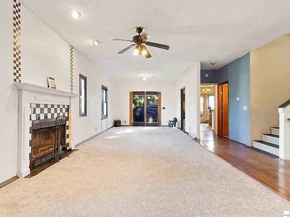 2nd image of 2051 Florence Blvd