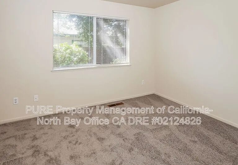 5252 Old Redwood Hwy #20 — Photo 8